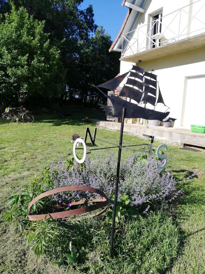 Calme Avec Piscine Séjour chez l'habitant